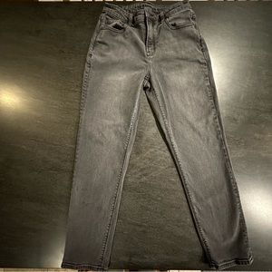 American Eagle Stretch Mom Jeans